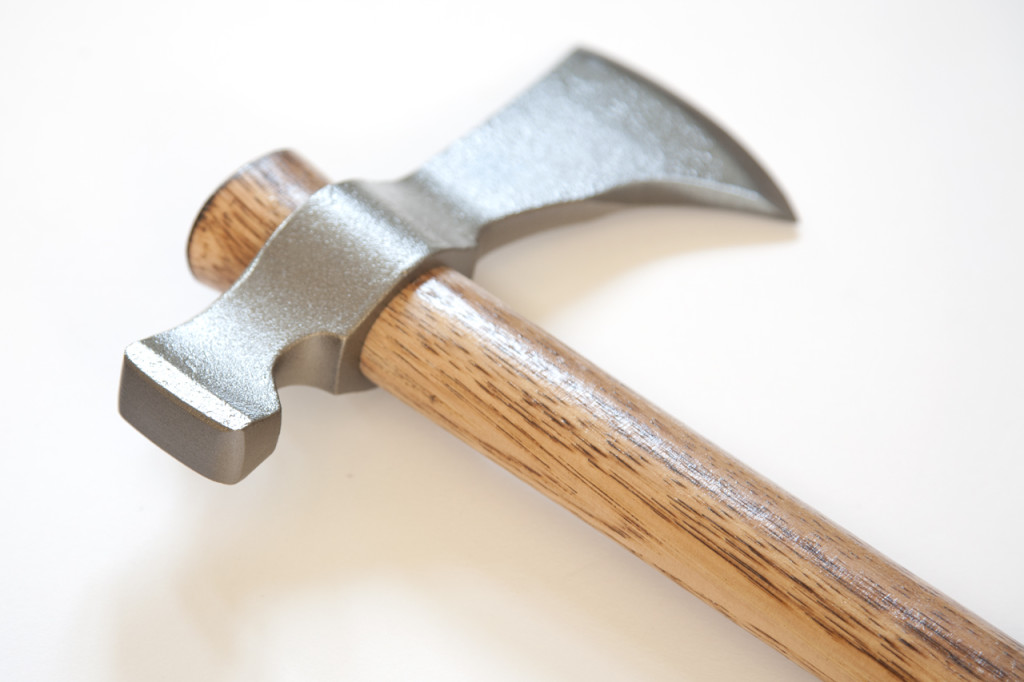Томагавк из молотка своими руками