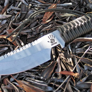 12 Survivors Hunter Knife