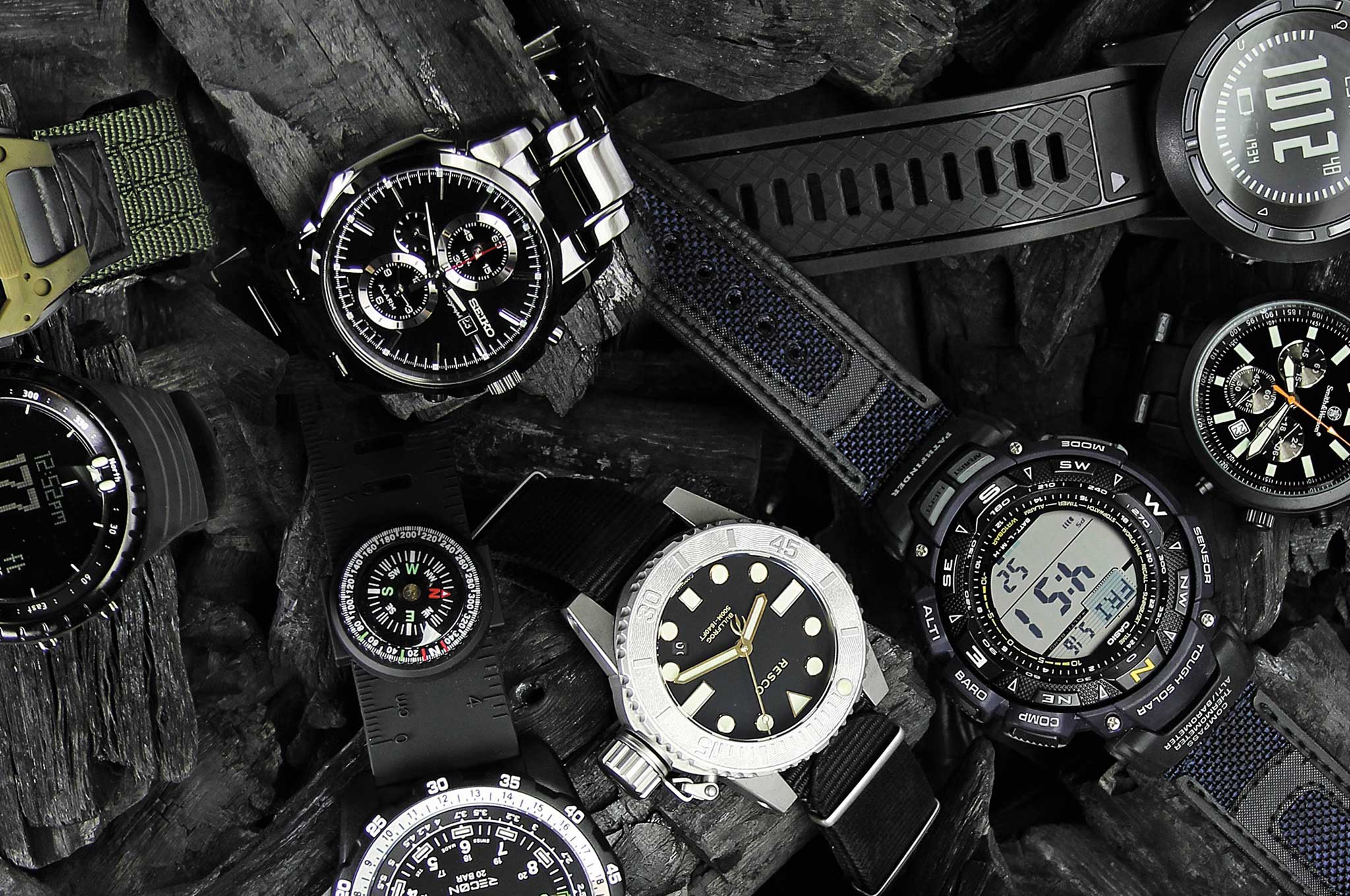 timepieces-for-daily-and-survival-use