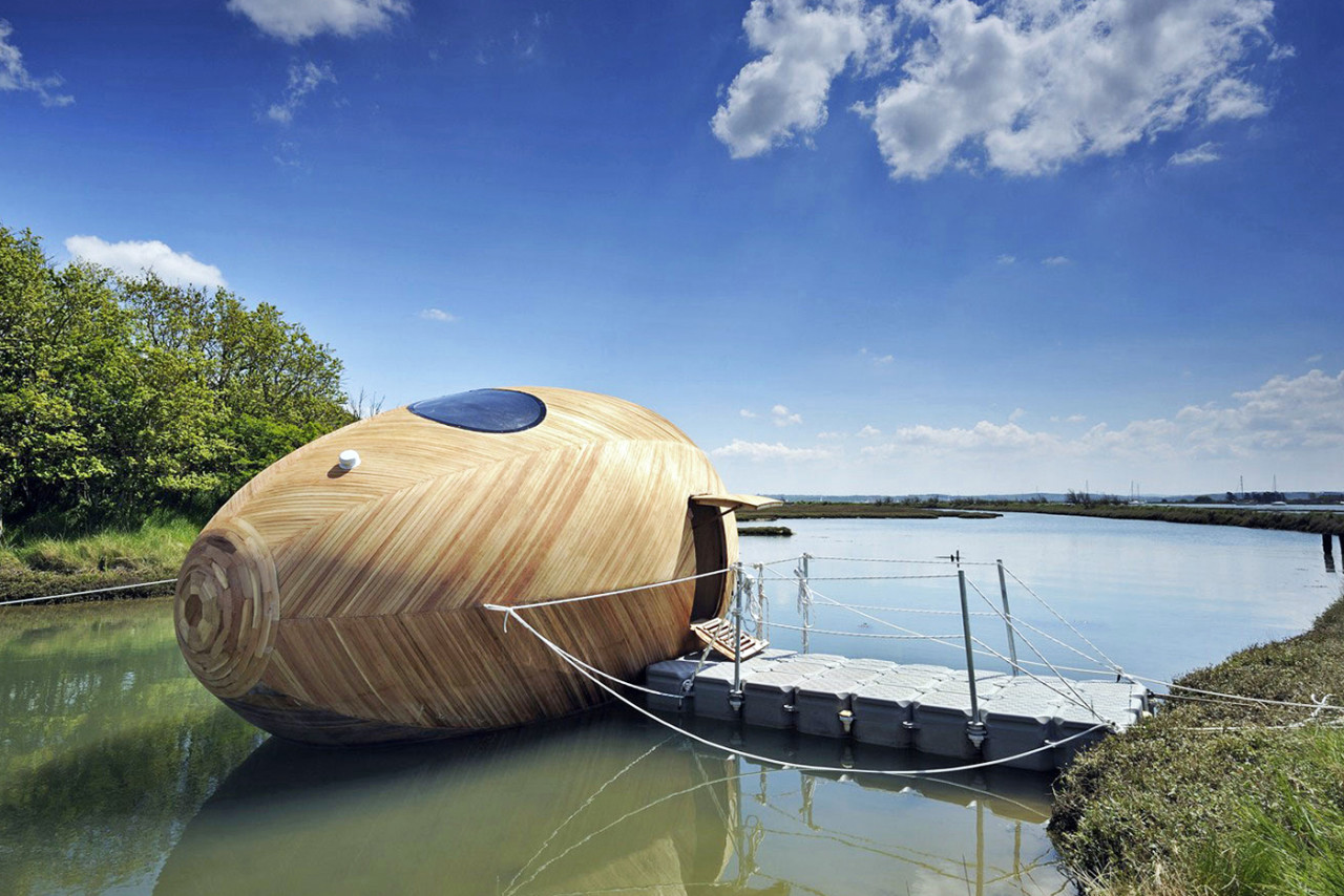 Futuristic Survival: Solar-Powered Floating Buildings | RECOIL OFFGRID