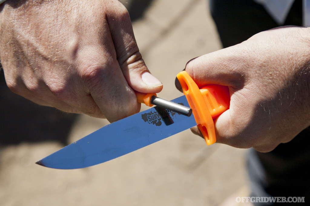 Cold Steel Survival Edge knife review 18