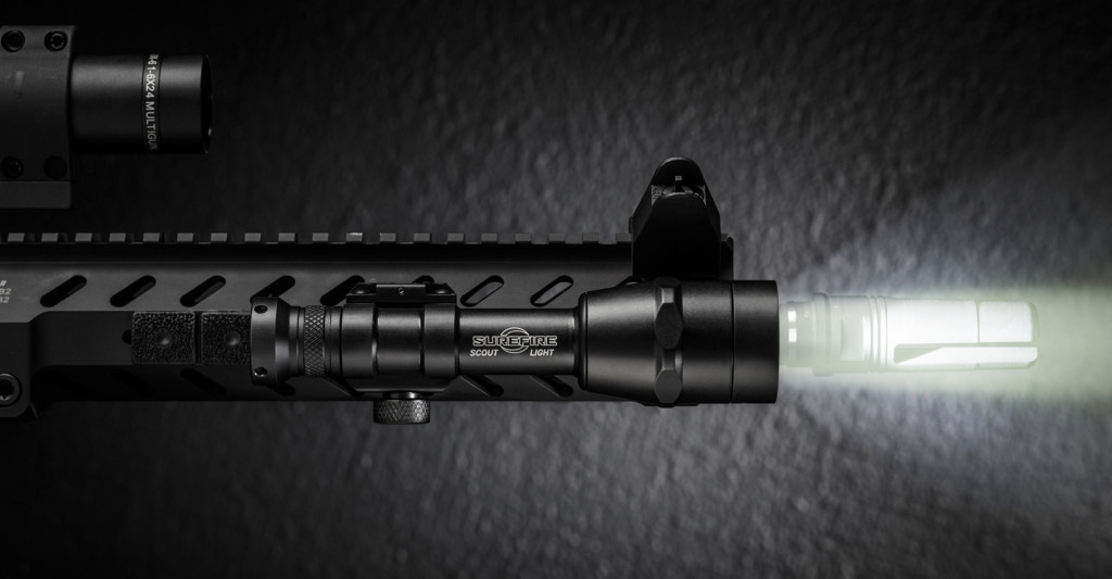 Surefire auto-adjusting Intellibeam flashlight 3