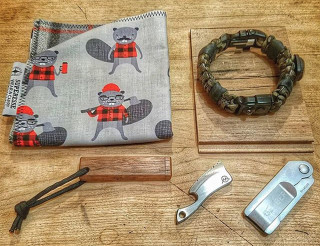 Superesse Straps EDC Handkerchiefs