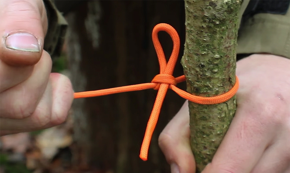 MCQbushcraft paracord knot shelter tarp cordage 3v2