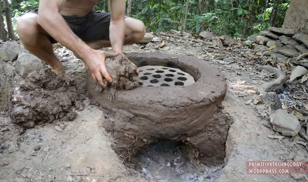 Primitive Technology termite clay kiln pottery fire 3