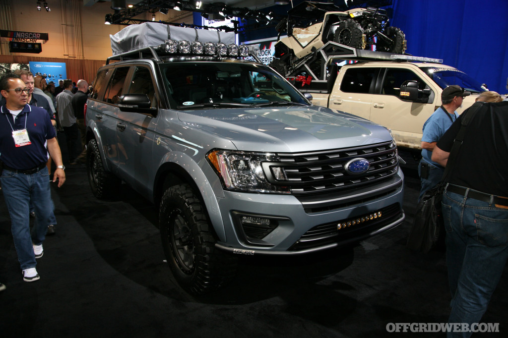 SEMA 2017 trucks 094