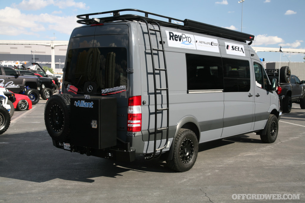 SEMA 2017 trucks 159