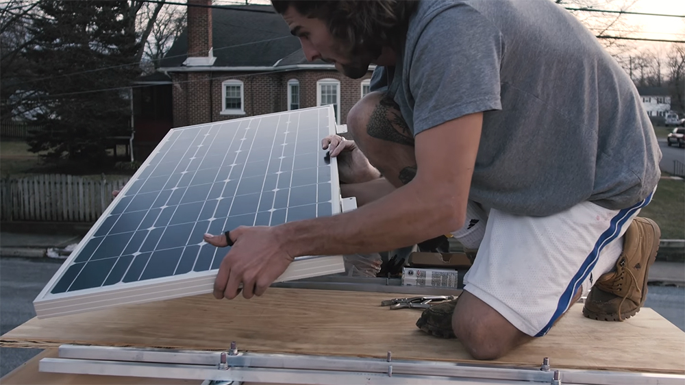 School bus DIY RV tiny house vehicle shelter snow 3