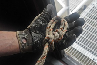 Animated Encyclopedia of Knots