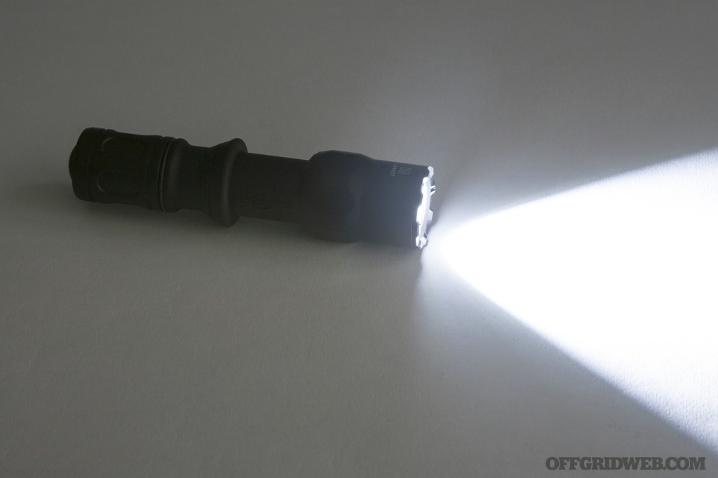 Surefire EDCL1-T G2Z MV flashlight review edc light pocket carry ccw 10