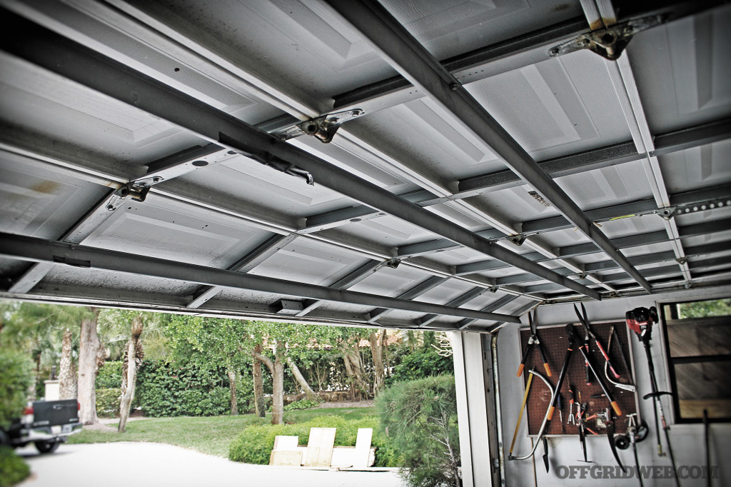 Prepping for a hurricane survival natural disaster shtf bug out preparedness storm 5