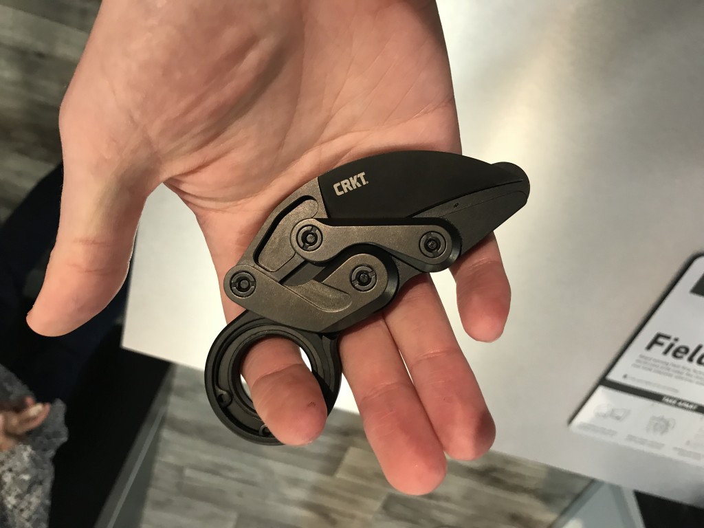 40F04D18-5084-4F23-A694-6046A866E176