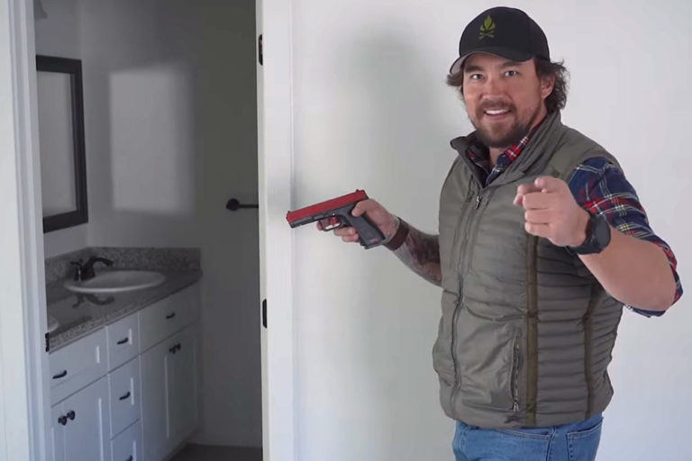 Video: Mike Glover’s Fundamentals of Solo CQB