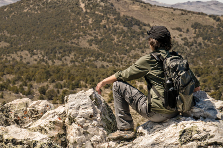 Choosing the Right Outdoor Clothing