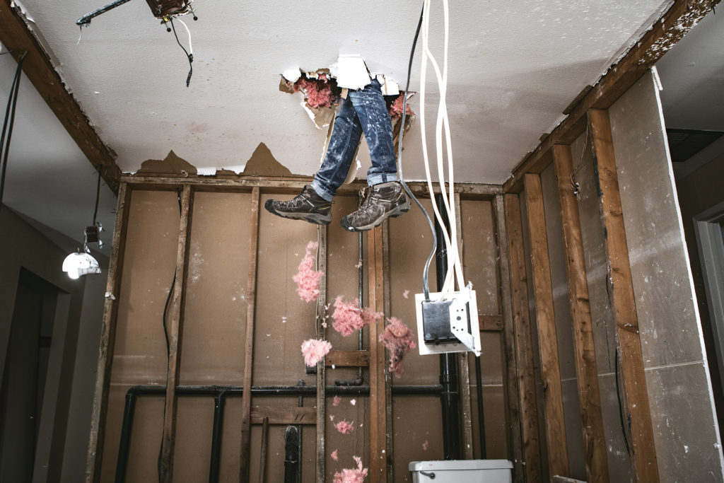 OFFGRID 44 Editor’s Letter: How Handy Are You?