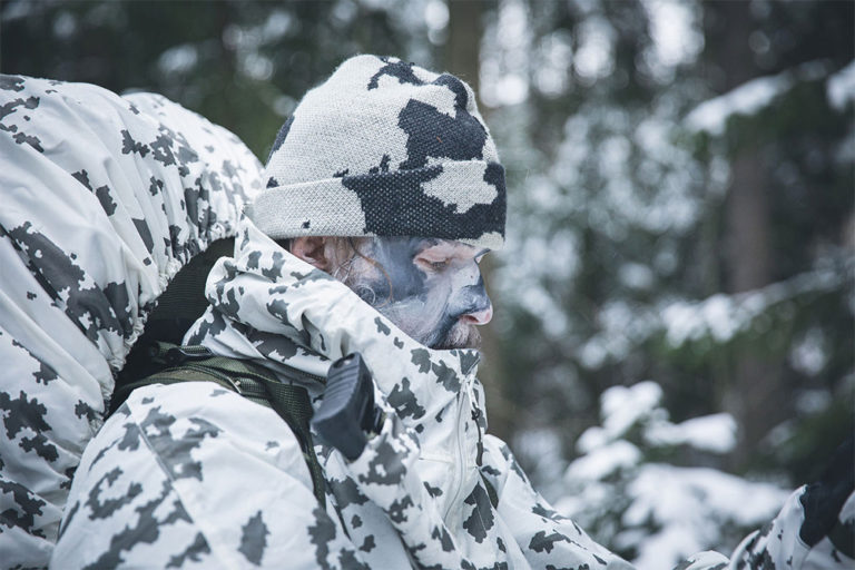 Snow Camouflage Tips from Cold-Weather Experts