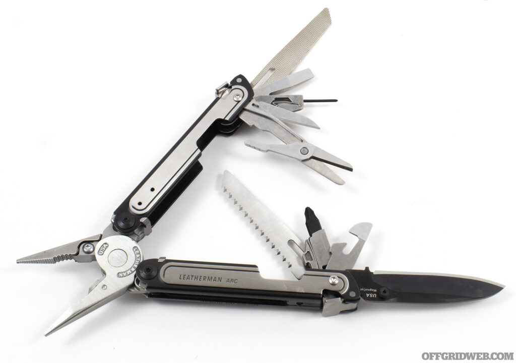 Studio photo of the Leatherman ARC multitool for the gear up column.