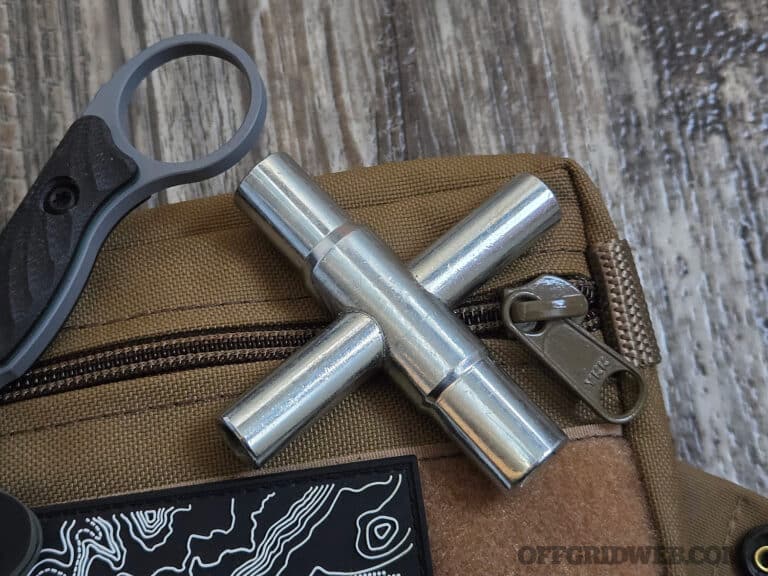 4 way silcock key