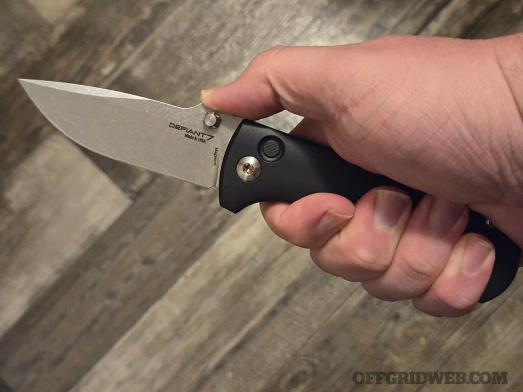 Defiant7 Talos in hand