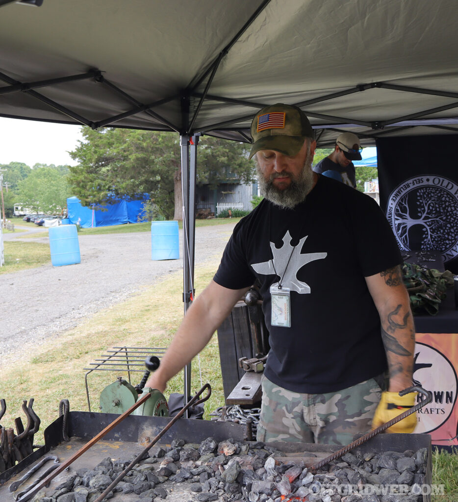 heavy crown forge