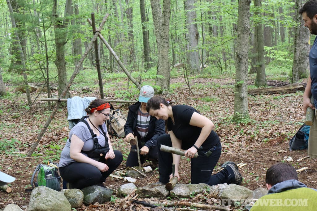 students at raven wilderness school working together