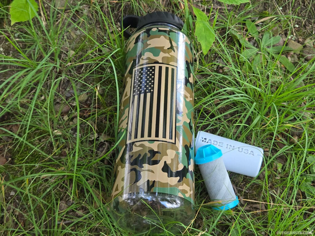 Water filter bottle for survival kit