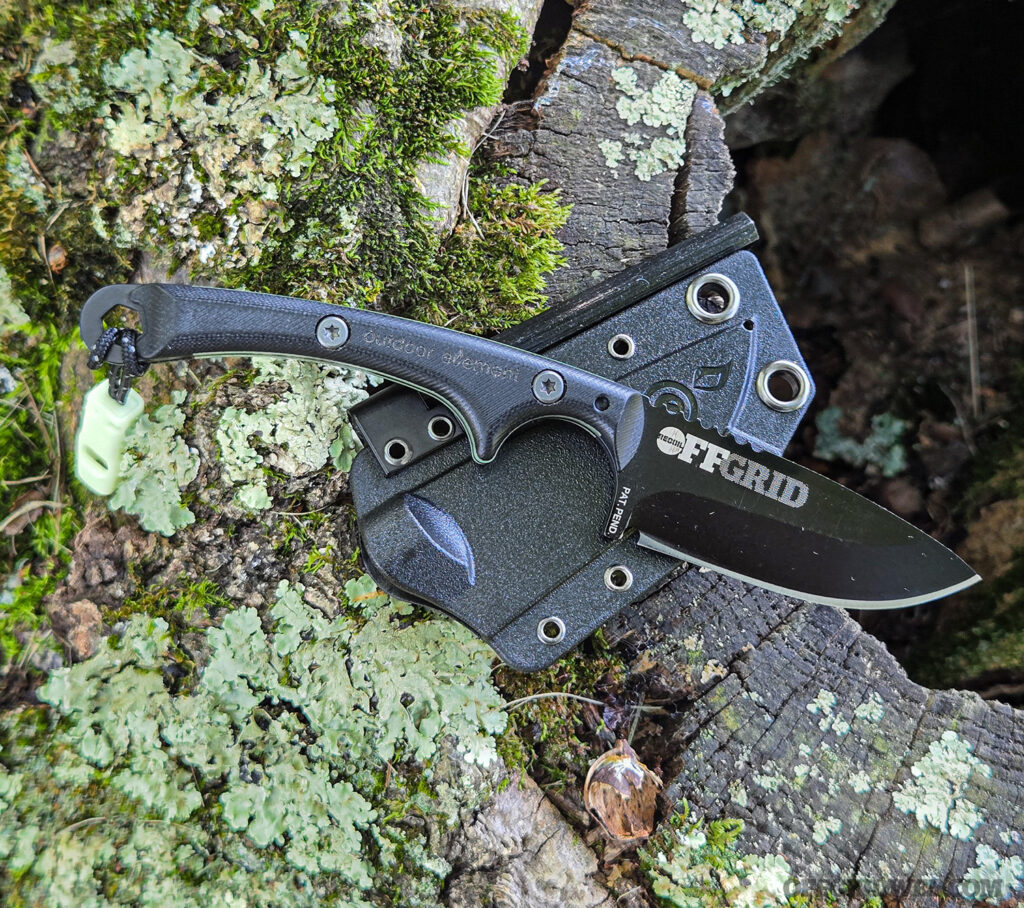 scout feather knife in nature