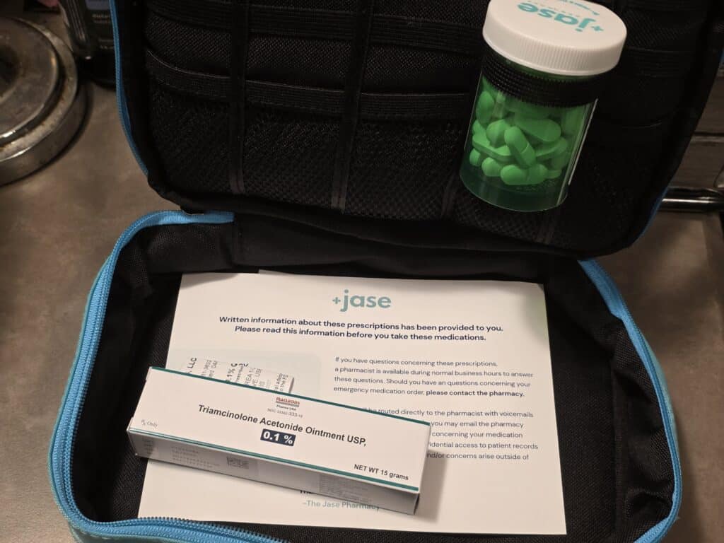 Jase Case interior