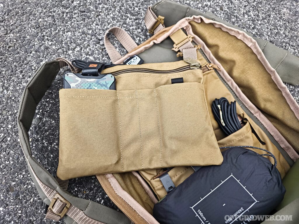 gap bag items in badger claw outfitter rover pack