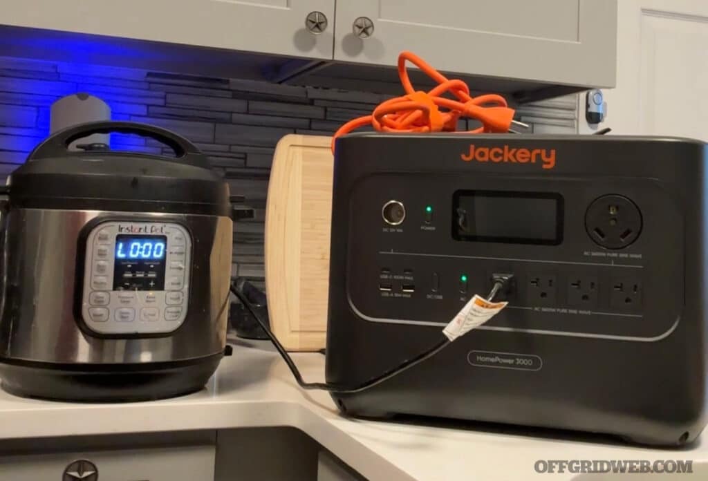 battery generator hooked up to an instapot  during power outage