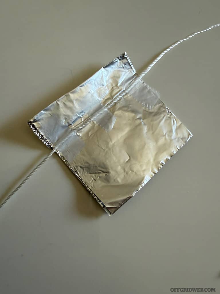 aluminum foil and string for a kfm