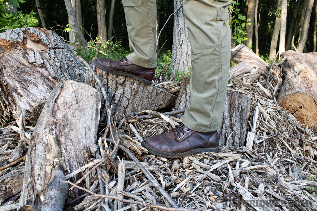 Jim Green Barefoot African Ranger Walnut Veg Tab in outdoor setting